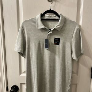 Marc Anthony Men’s Light Gray Heathered Polo Shirt.  Size S.  New